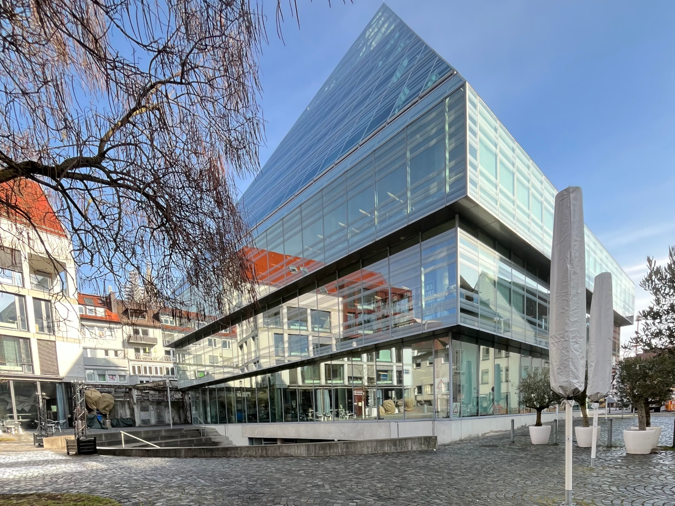 Gebäude